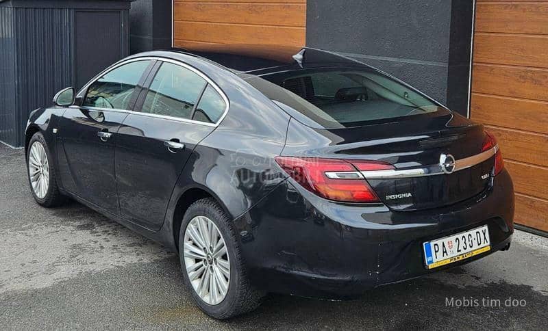 Opel Insignia 1 6 3 k.s. aut