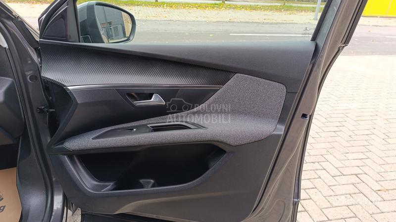 Peugeot 3008 1.5/Rezervisan/