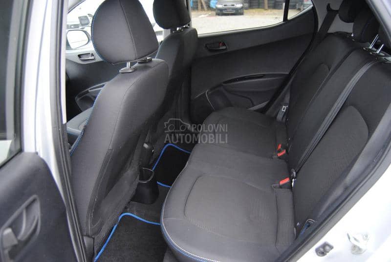 Hyundai i10 1.0 PREMIUM