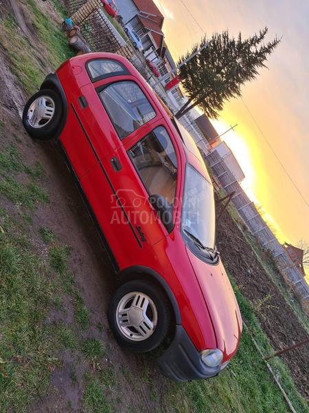 Opel Corsa B 