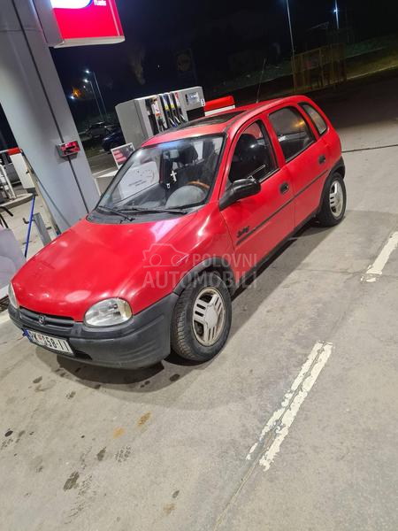 Opel Corsa B 