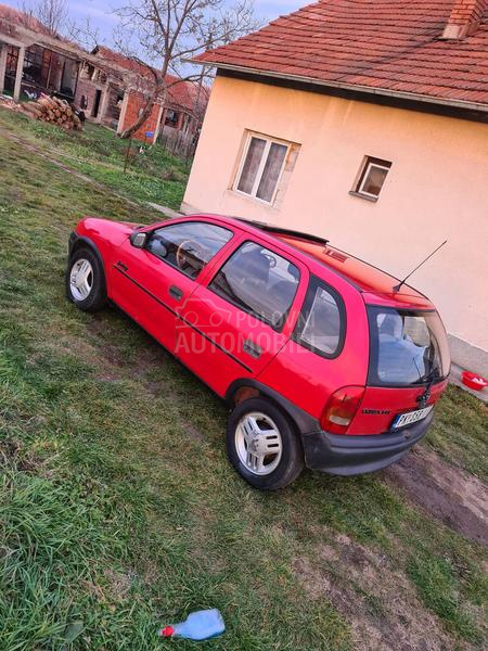 Opel Corsa B 