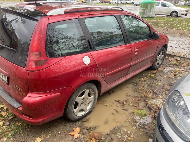 Peugeot 206 