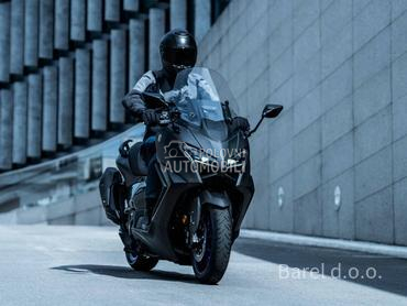 Yamaha T MAX 560 AKCIJA