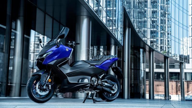 Yamaha TMAX 560