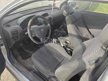 Enterijer za Opel Corsa