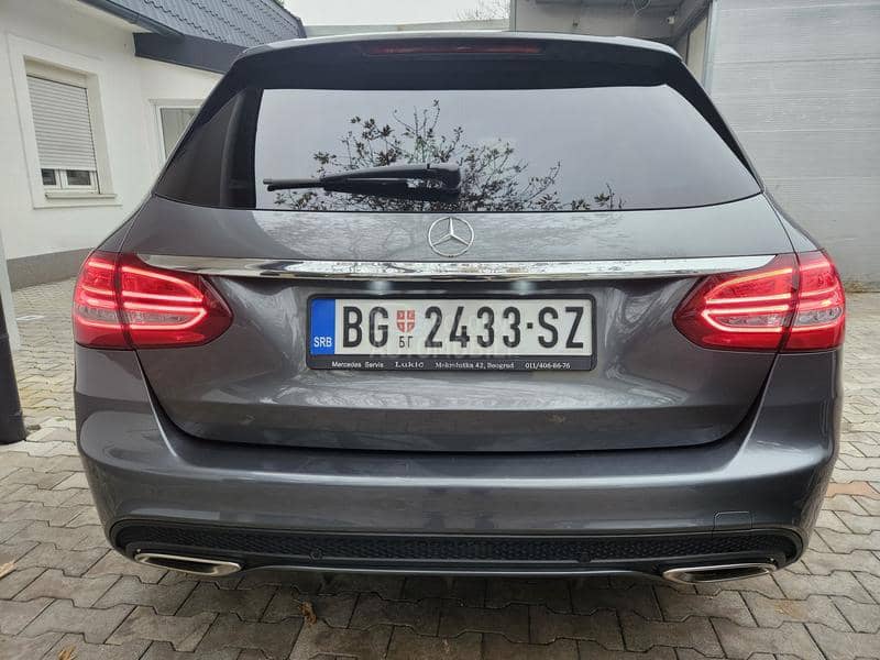 Mercedes Benz C 200 C200 AMG 4Matic 9G