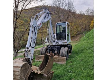 Komatsu pw75