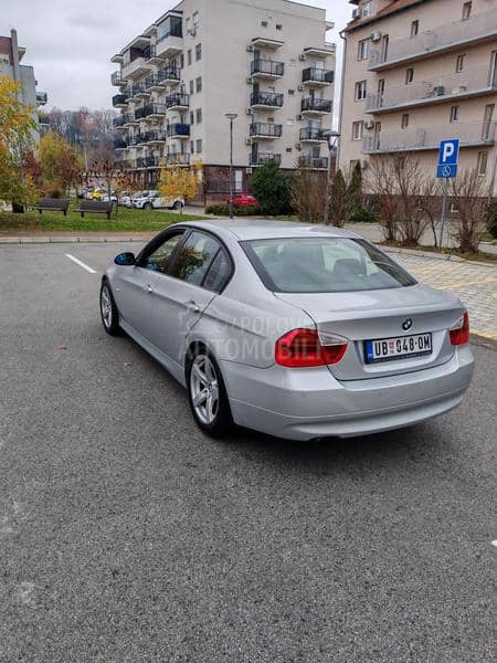 BMW 320 0612182031