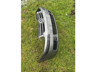 Branik maska za Volkswagen Golf 5 od 2004. do 2008. god.