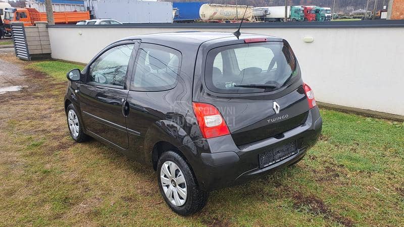 Renault Twingo 1.2 ben z/133.558K M