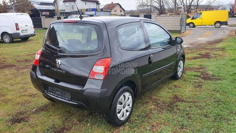 Renault Twingo 1.2 ben z/133.558K M