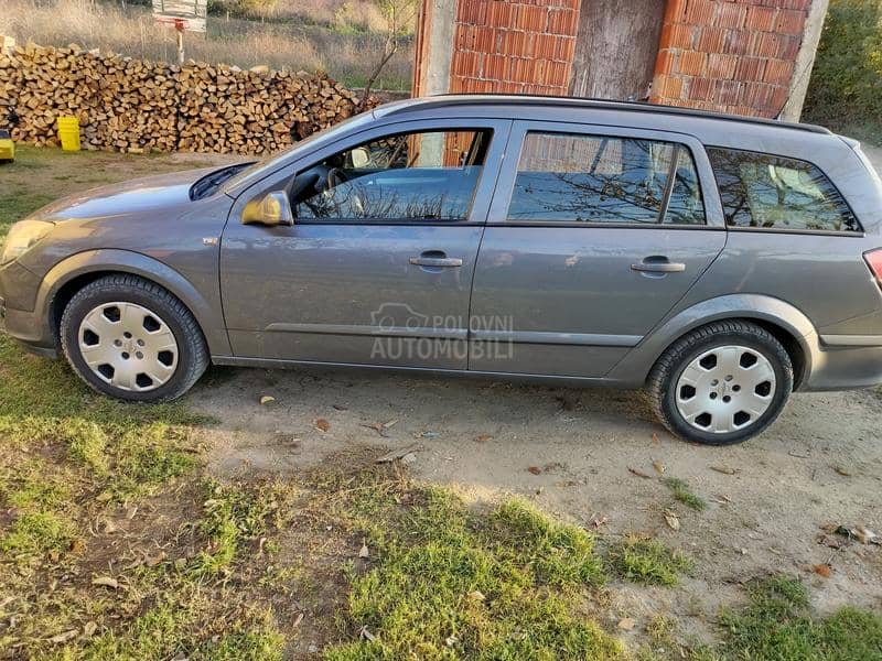 Opel Astra H tvin point