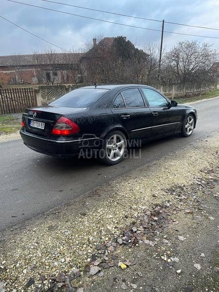 Mercedes Benz E 320 E320 V6 restajling