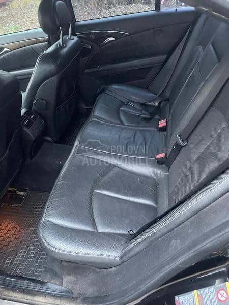 Mercedes Benz E 320 E320 V6 restajling