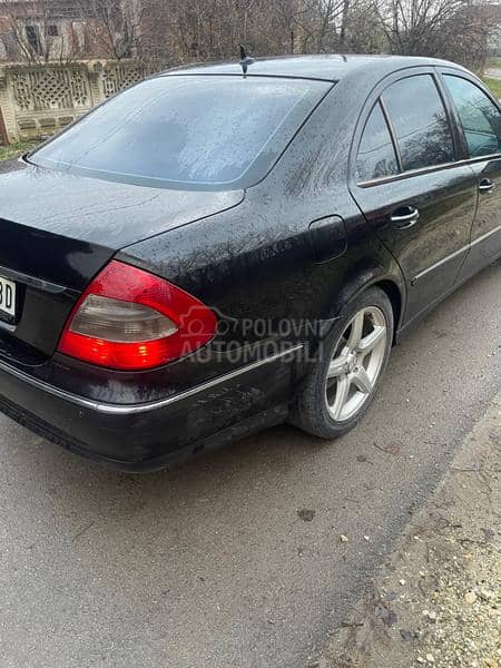 Mercedes Benz E 320 E320 V6 restajling