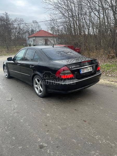 Mercedes Benz E 320 E320 V6 restajling