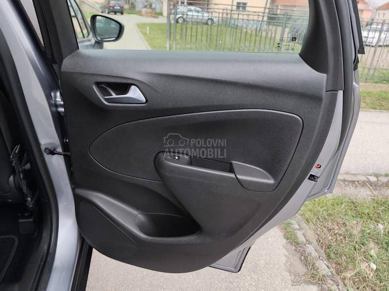 Opel Crossland X  1.2