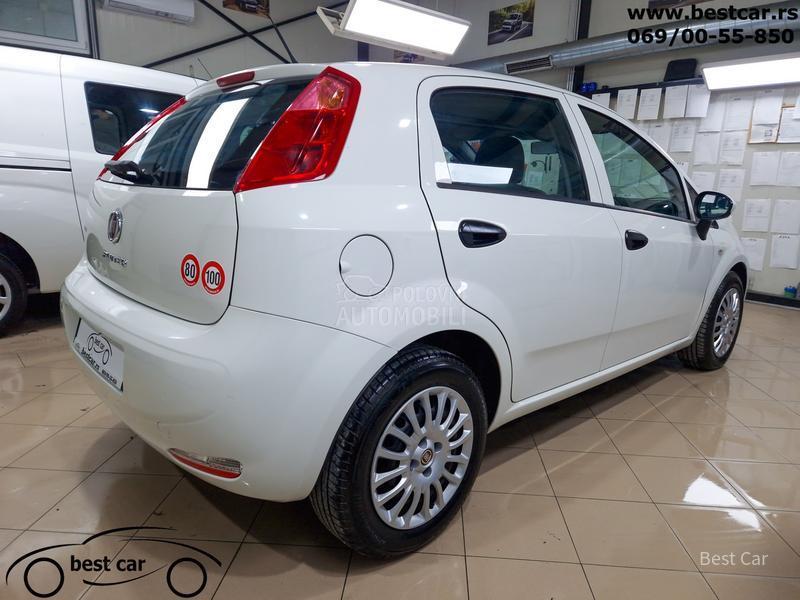 Fiat Grande Punto 4 Sedista N1