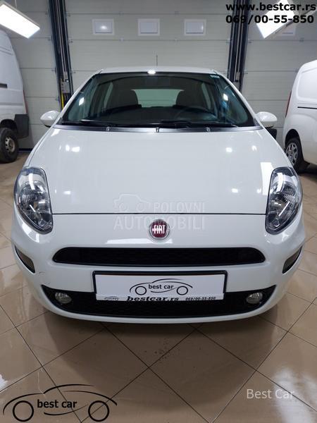 Fiat Grande Punto 4 Sedista N1