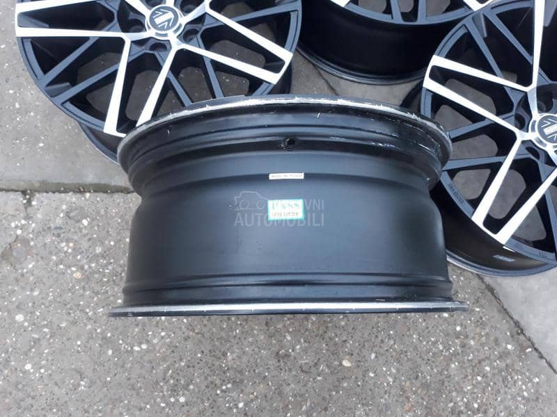 Aluminijumske felne MOMO AUDI BMW 18" 5 x 112