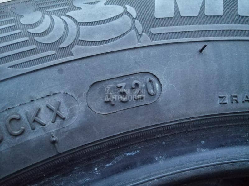 Michelin 205/60 R16 Zimska