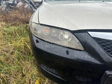 Far desni ksenon za Mazda 6 od 2005. do 2007. god.