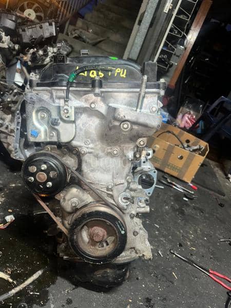 Motor benzin 1.5