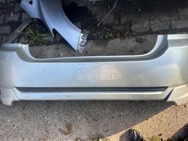 Zadnji branik hatchback za Toyota Corolla od 2004. do 2007. god.