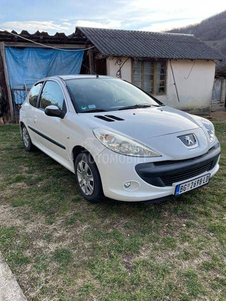 Peugeot 206 plus 