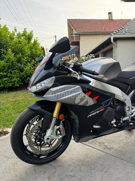 Aprilia RSV 4 1100