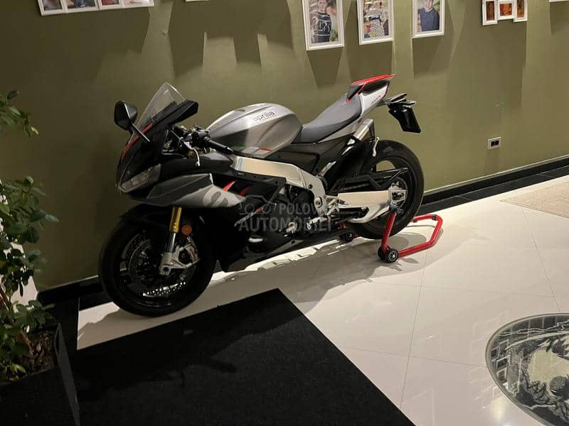 Aprilia RSV 4 1100