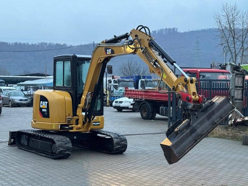 CAT 305E2