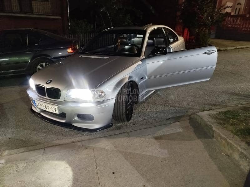 BMW 318 e46