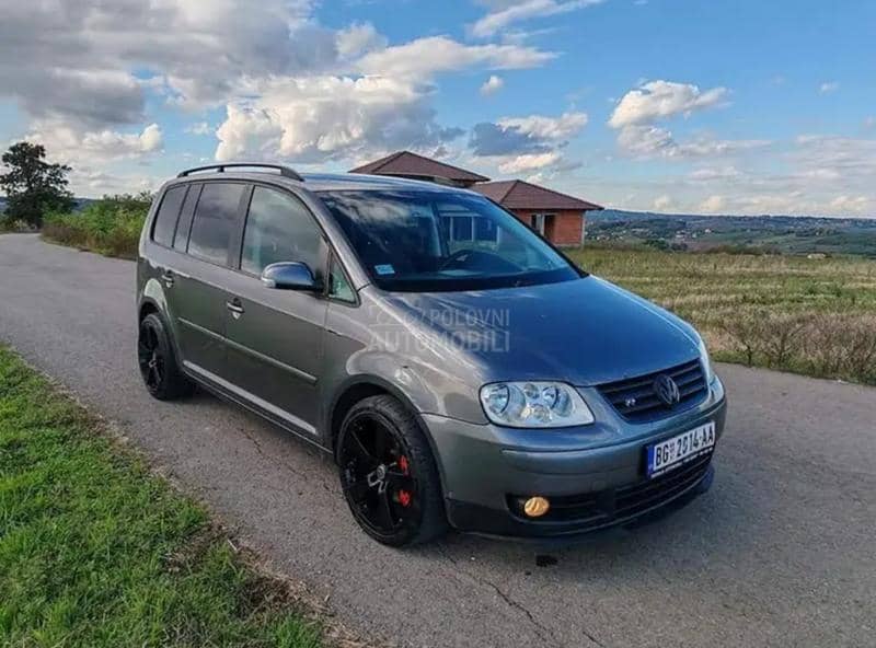 Volkswagen Touran 2.0tdi