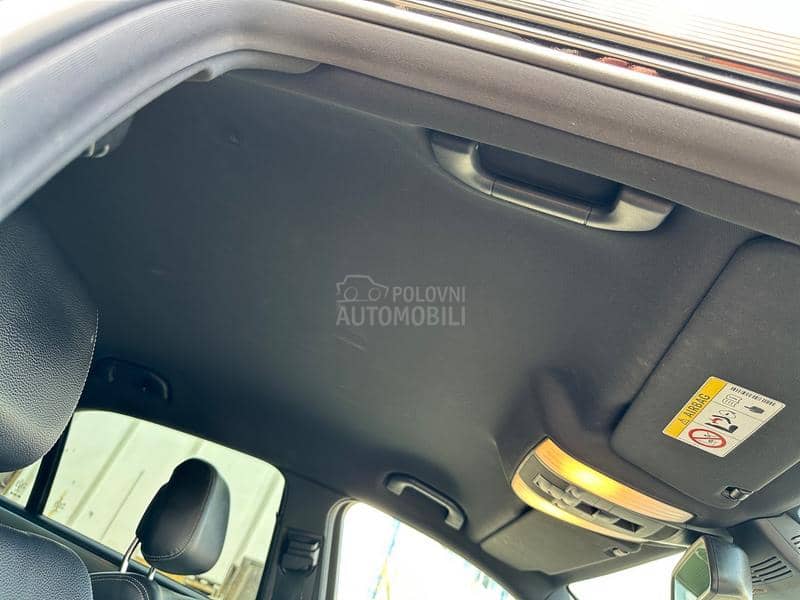 Mercedes Benz E 220 7G//DYNAMIC LED//