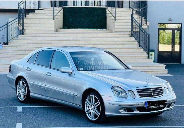 Mercedes Benz E 220 CDI