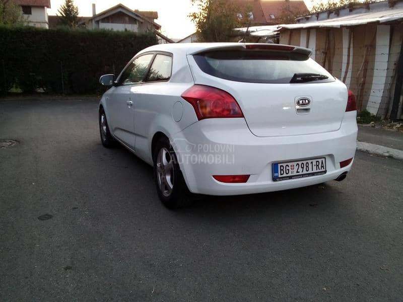 Kia pro_cee`d 1.6 d