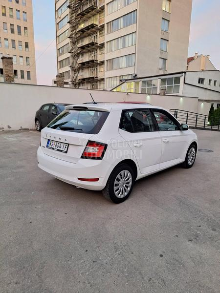 Škoda Fabia 1.0