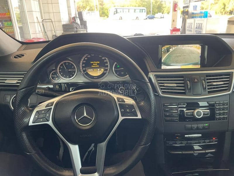 Mercedes Benz E 220 