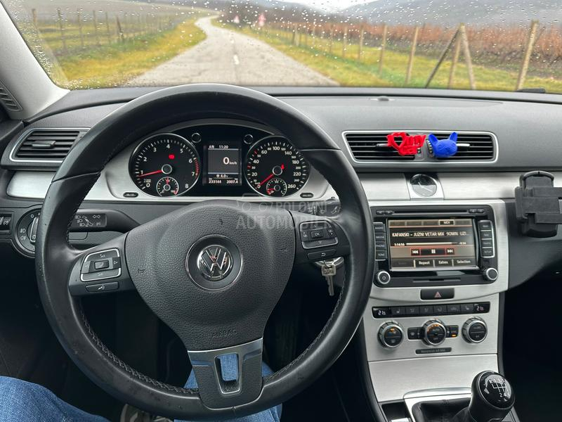 Volkswagen Passat B7 2.0 TSI HIGHLINE