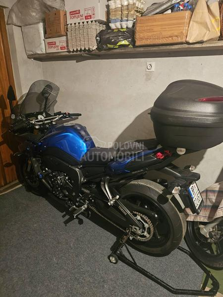 Yamaha fz8