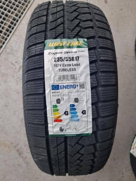 Westlake 235/55 R17 Zimska