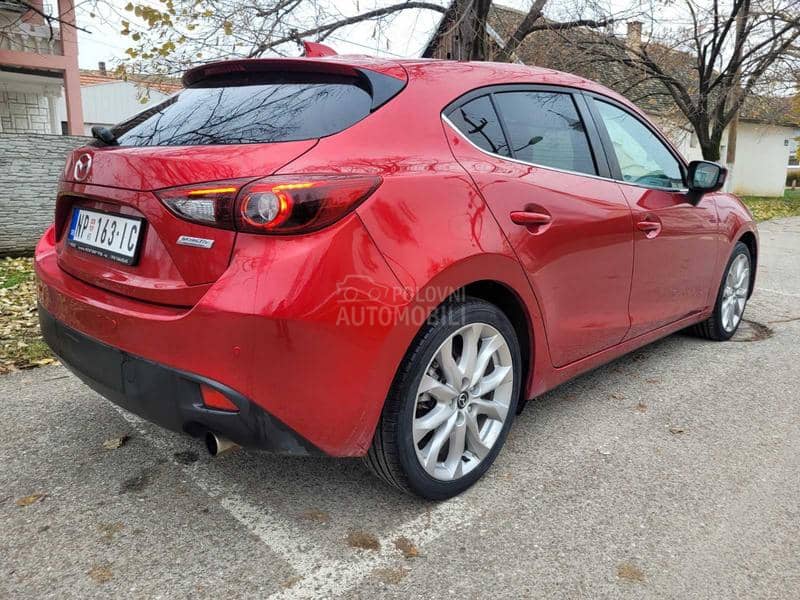 Mazda 3 SKYACTIV