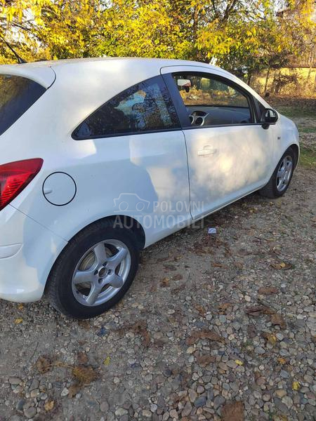 Opel Corsa D 1.3Cdti