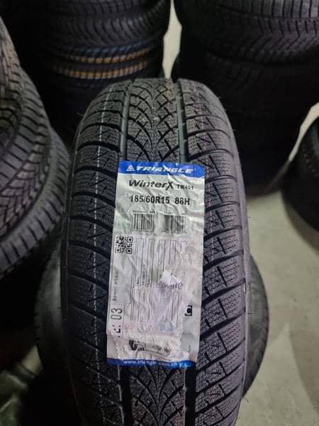 Triangle 185/60 R15 Zimska