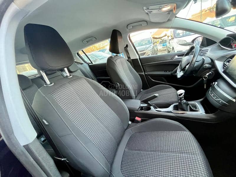 Peugeot 308 1.5 BlueHDI Active