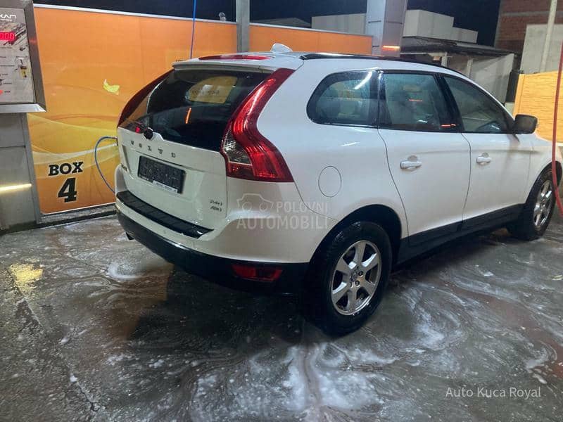 Volvo XC60 2.4 awd 0dlican