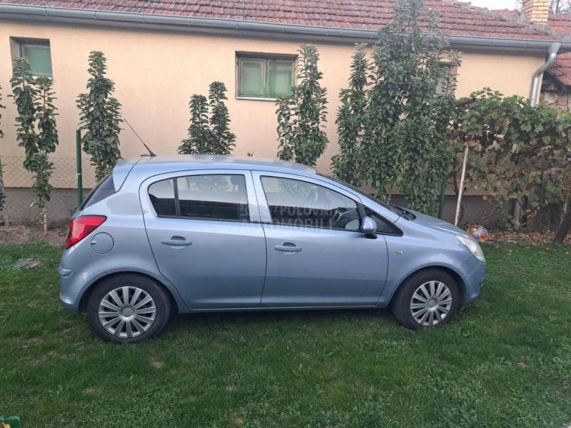 Opel Corsa D 