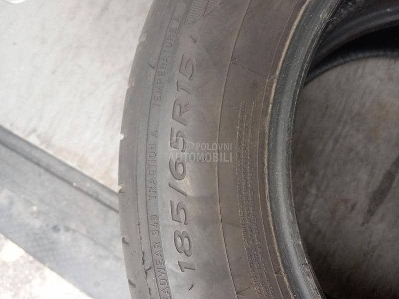 Dunlop 185/65 R15 Letnja